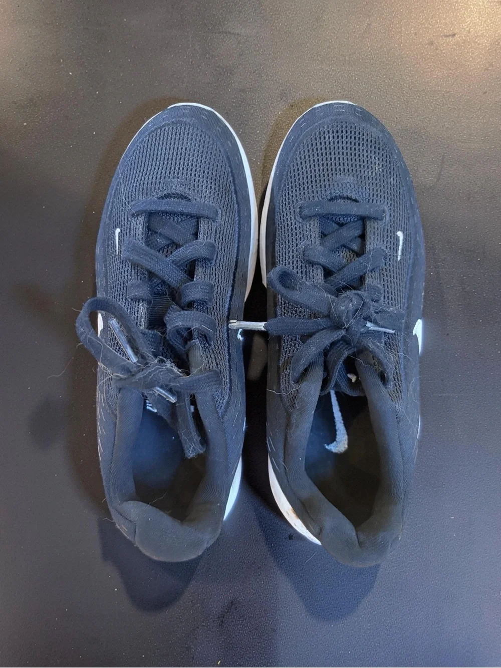 Nike Black & White Cushioned Running Shoes
